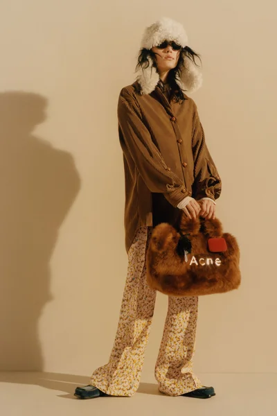 Look 14